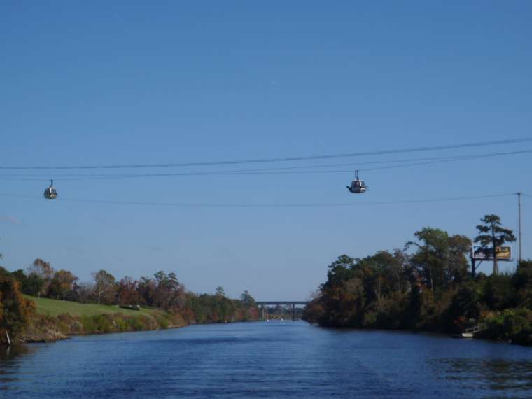 Need to cross from one side of the golf course to the other? Take the cable car!