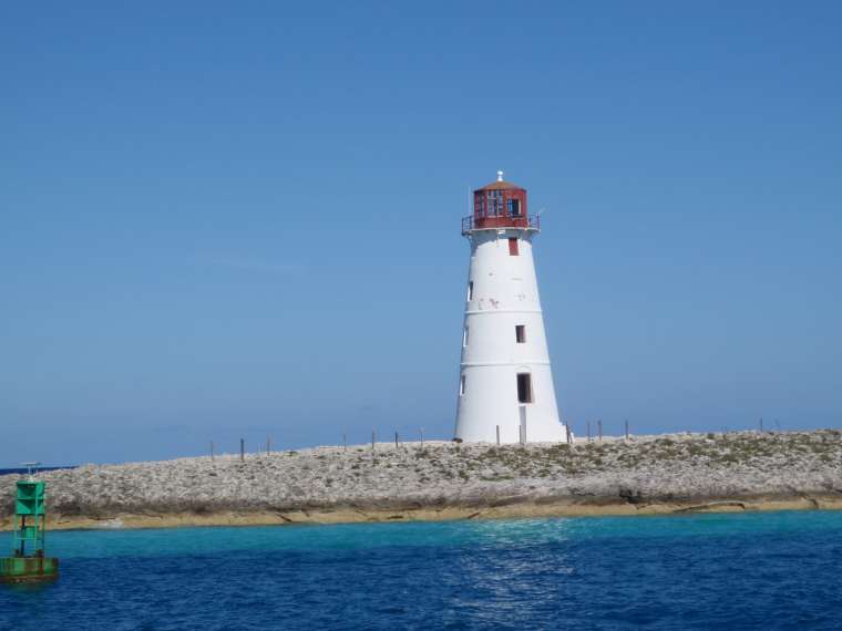 Lighthouse at entrance to Nassau Harbour